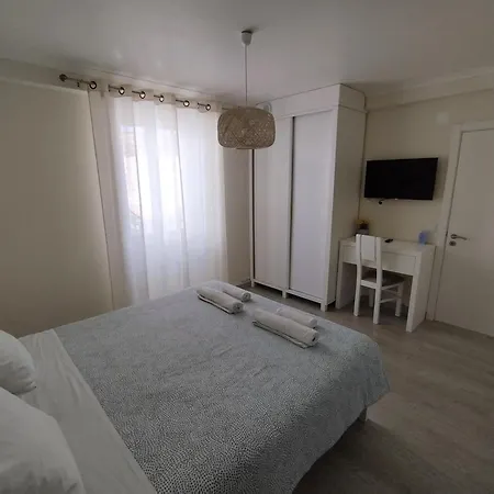 Brisa Do Mar 2 - Consolacao 3* Атогиа-да-Балейя