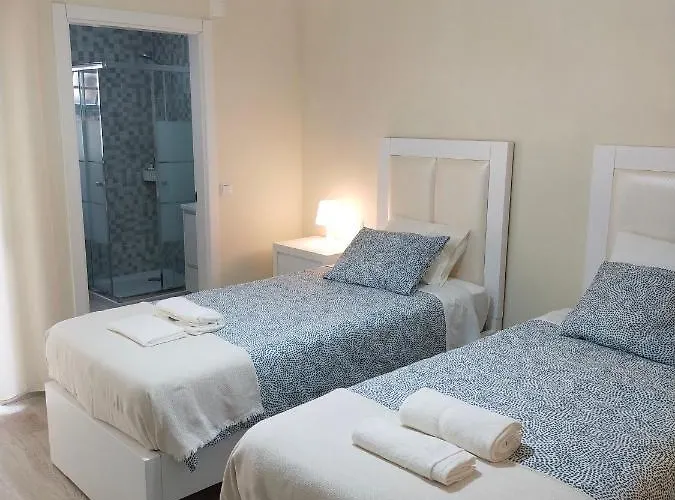 Brisa Do Mar 2 - Consolacao 3* Атогиа-да-Балейя