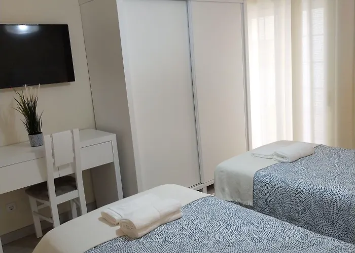 Brisa Do Mar 2 - Consolacao 3* Атогиа-да-Балейя